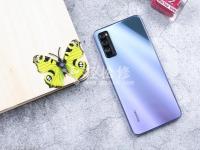 榮耀手機(jī)話筒說(shuō)話對(duì)方聽不到開免提能聽到什么原因