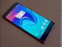 一加手機(jī)屏幕失靈亂跳亂點怎么解決