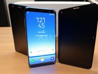 三星手機(jī)屏幕摔碎了換屏要多少錢