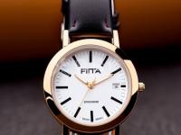 朗坤手表玻璃鏡面損壞。