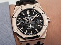 朗坤手表表盤褪色怎么修復(fù)