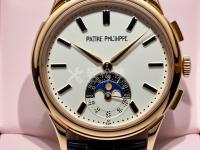 海瑞溫斯頓手表表盤褪色怎么修復(fù)