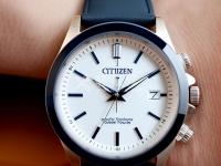 依波路手表秒針回位功能失效。