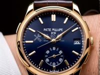 芝柏手表顯示屏偏色。