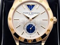 百年靈手表哪些型號(hào)有日期和星期顯示