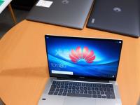 宏基筆記本電腦的觸摸板失靈或不夠靈敏，你能幫忙解決嗎？