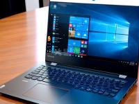 如何清潔外星人筆記本電腦的鍵盤？