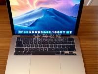 蘋果筆記本電腦的硬盤壞了，應(yīng)該如何更換新的硬盤？