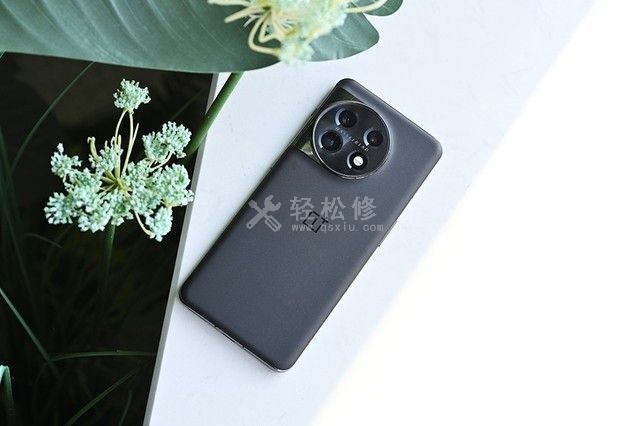 一加手機(jī)屏幕摔碎了換屏要多少錢 一加手機(jī)屏幕摔碎了換屏要多少錢